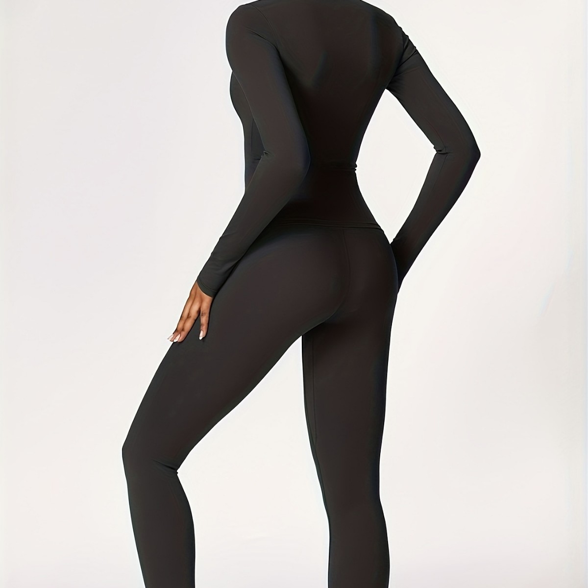 Tight-fitting yoga suit slim l - Pilates & Yoga Unleashed Studio Tuckahoe recensione e prezzo