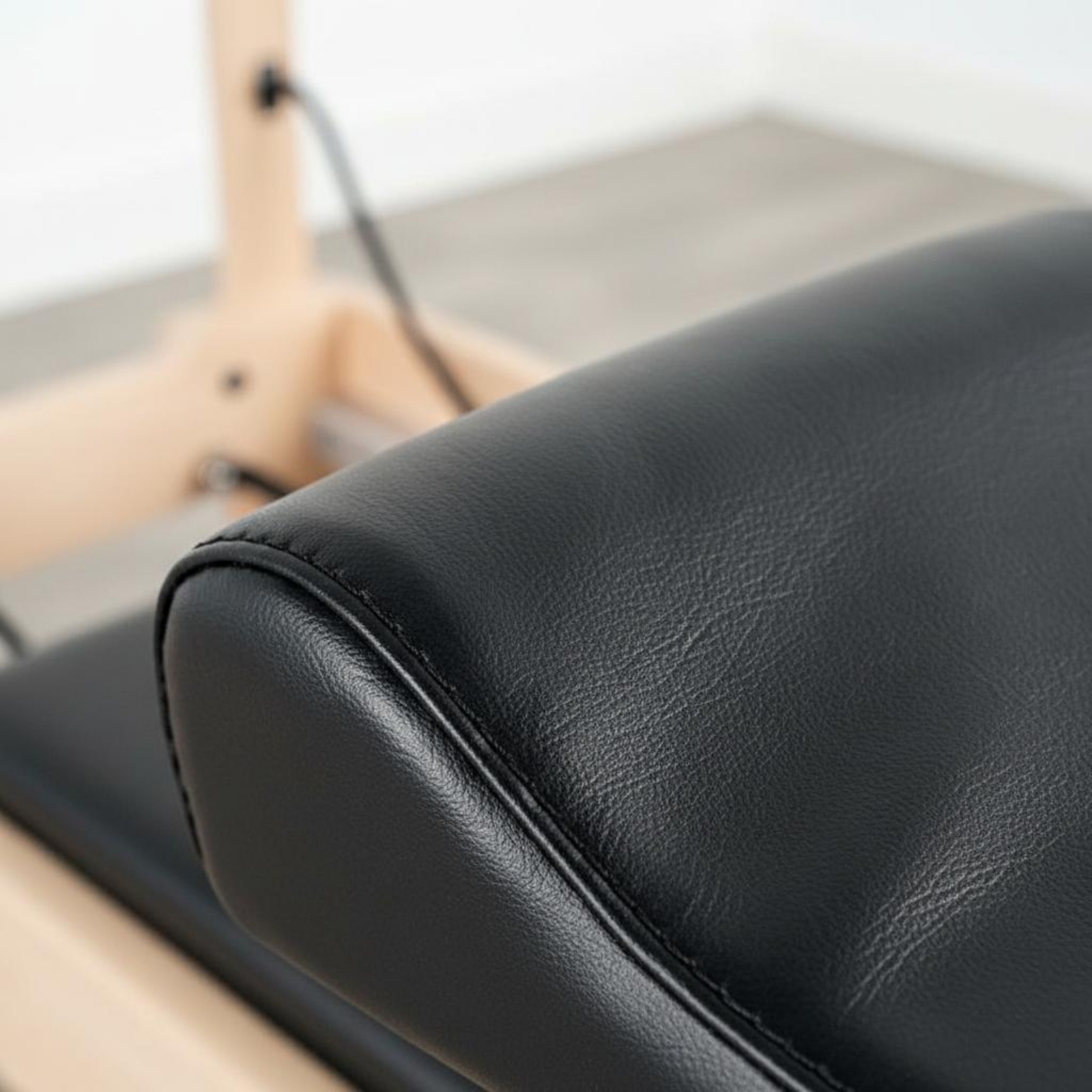 Pilates Bed Neck Pillow Padded - Pilates & Yoga Unleashed Studio Tuckahoe recensione e prezzo