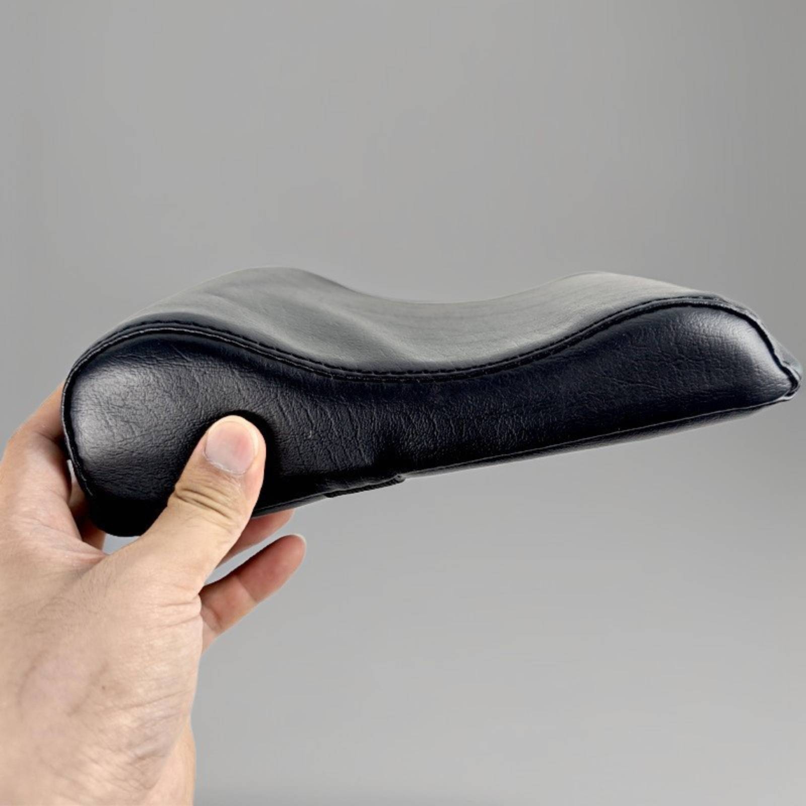 Pilates Bed Neck Pillow Padded - Pilates & Yoga Unleashed Studio Tuckahoe recensione e prezzo
